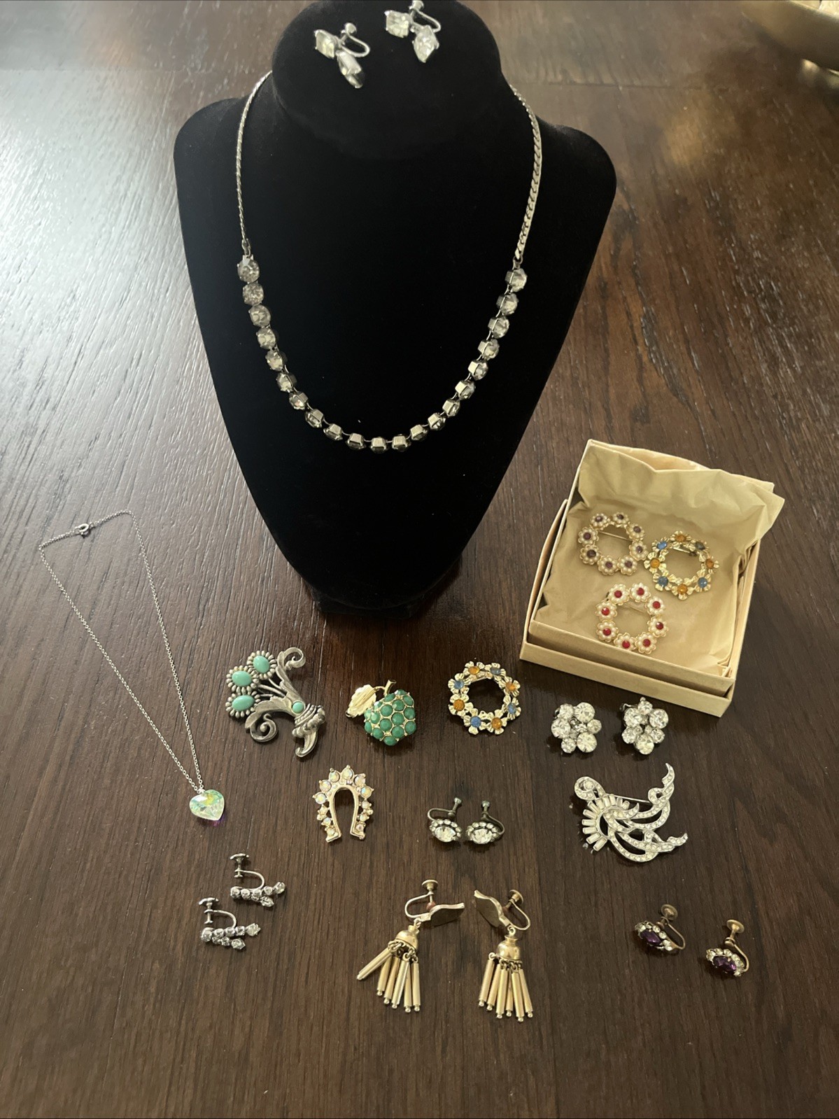 Grandma's Vintage Jewelry Lot Grandma's Vintage Jewelry Lot