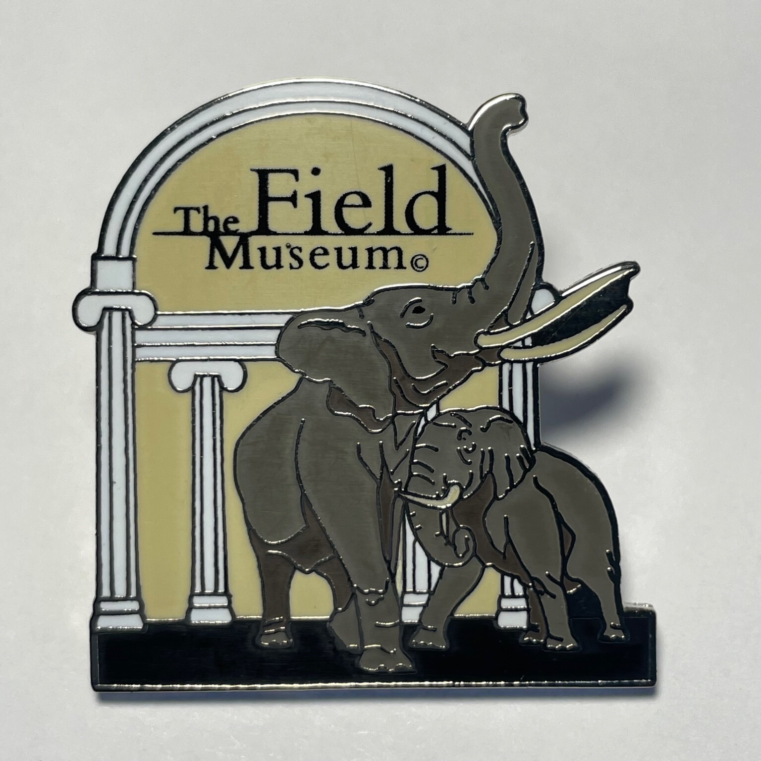 Field Museum Elephant Pin - Chicago Museum Souvenir - Metal Enamel Lapel Pin