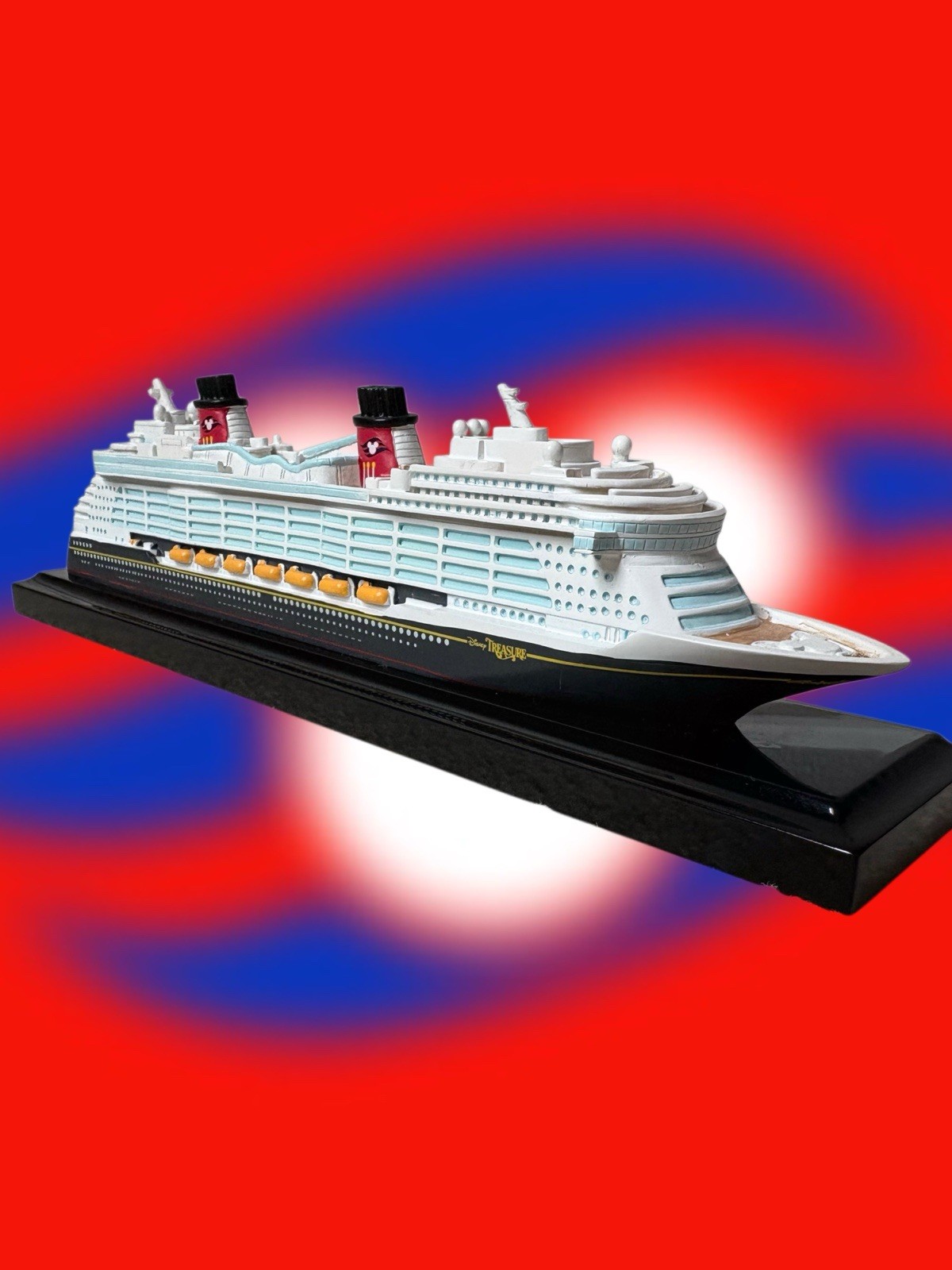 Disney Cruise Line Treasure Official Ship Model New In Box
