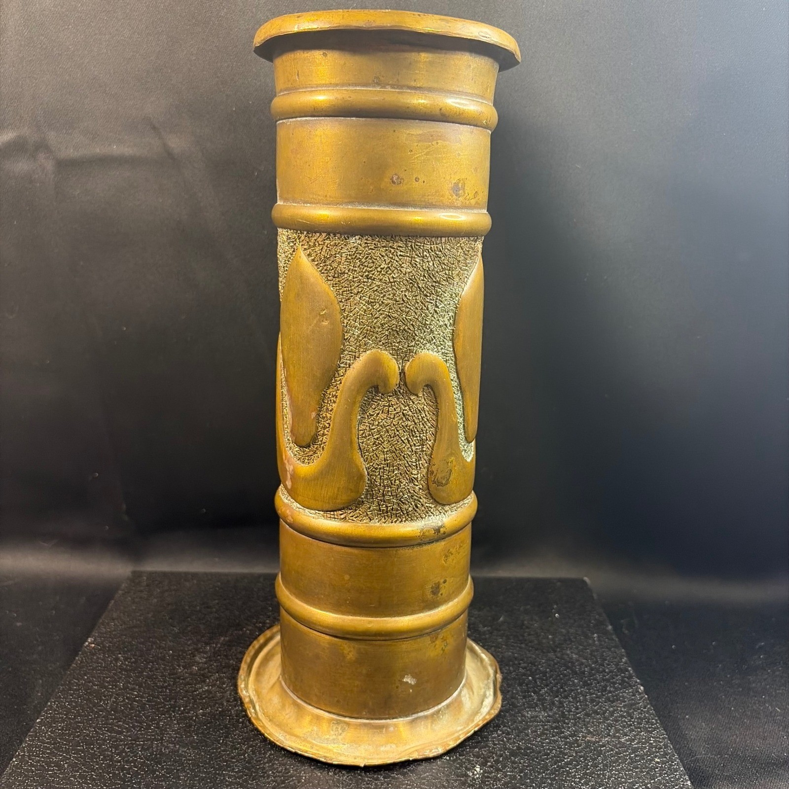 Antique Art Nouveau WWI Trench Art Brass Shell Casing Vase Floral Repousse 9.25\