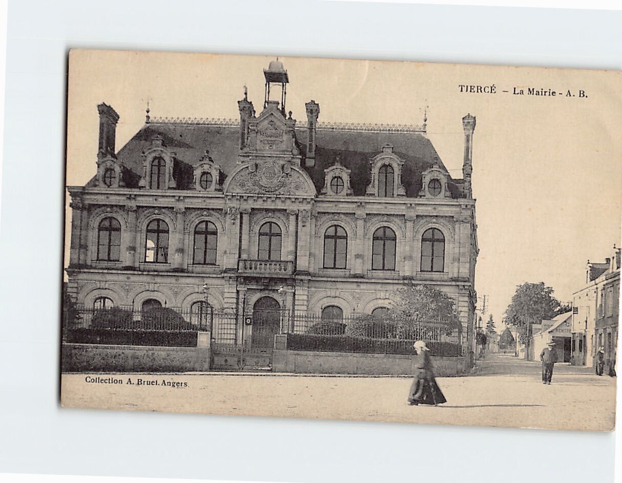 Postcard La Mairie, Tiercé, France