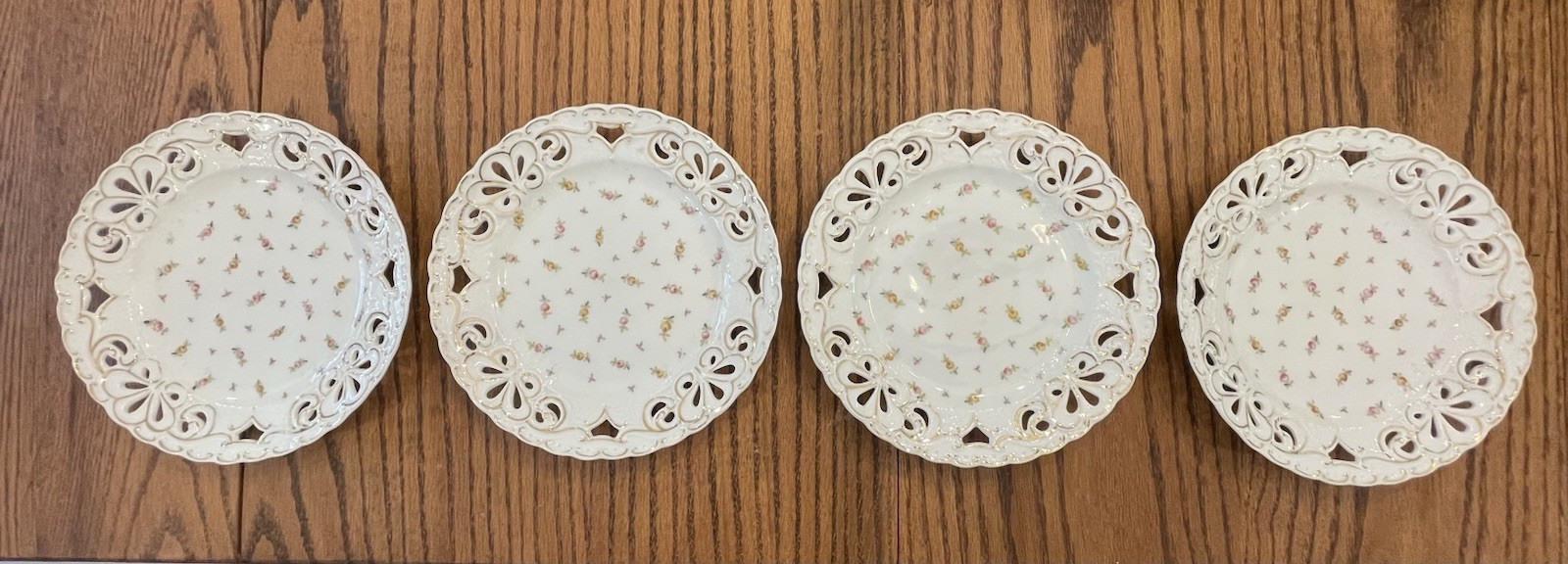 Antique Victoria Carlsbad Austria Porcelain Plates RareSet of 4 Pierced Gold Rim