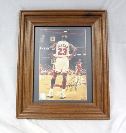 Michael Jordan NBA Printed Autograph Signed Photograph Authenticated w/ Frame