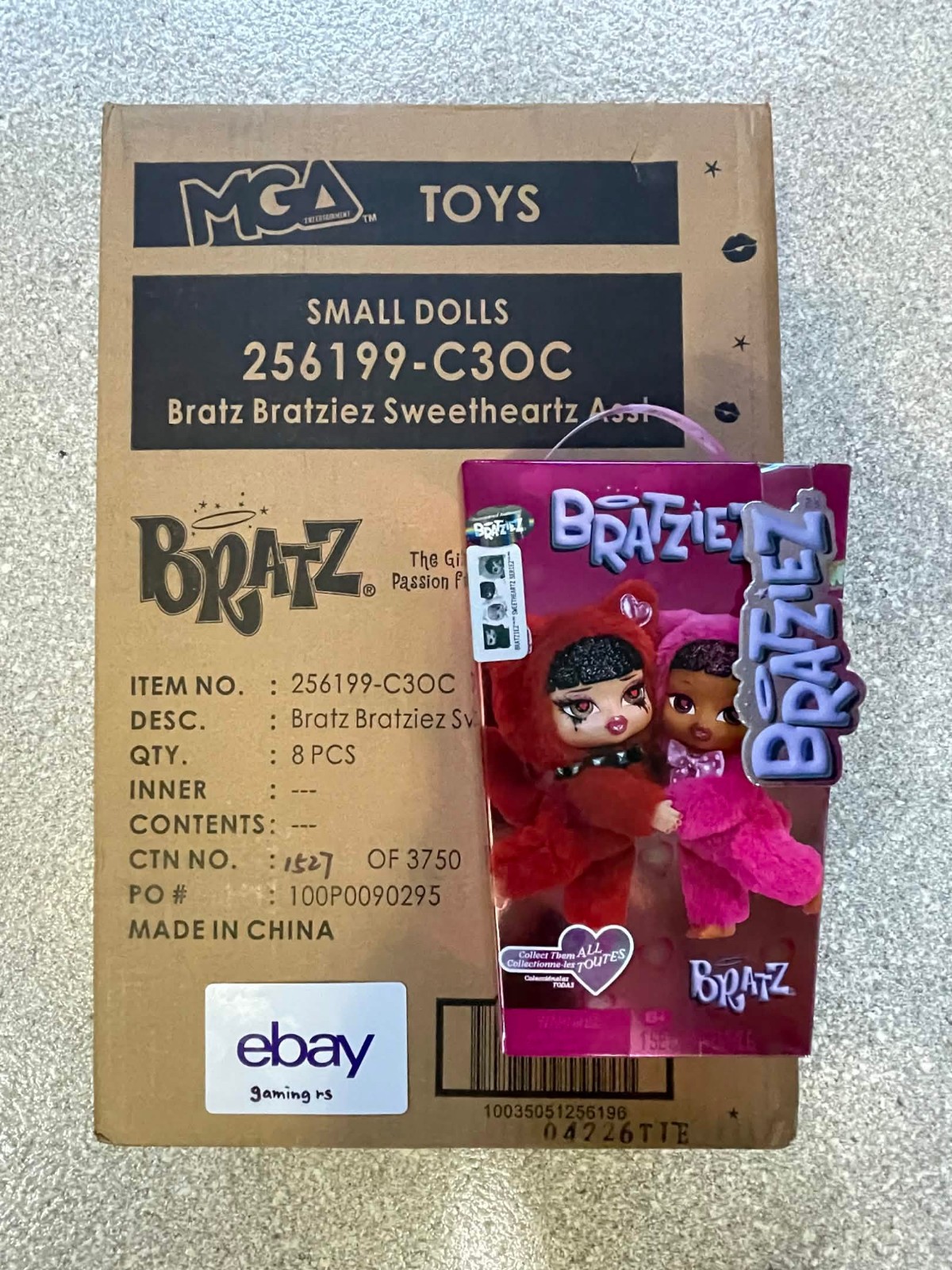Bratz Bratziez Sweetheartz Seriez Plush Keychain Blind Box ⭐BRAND NEW SEALED⭐