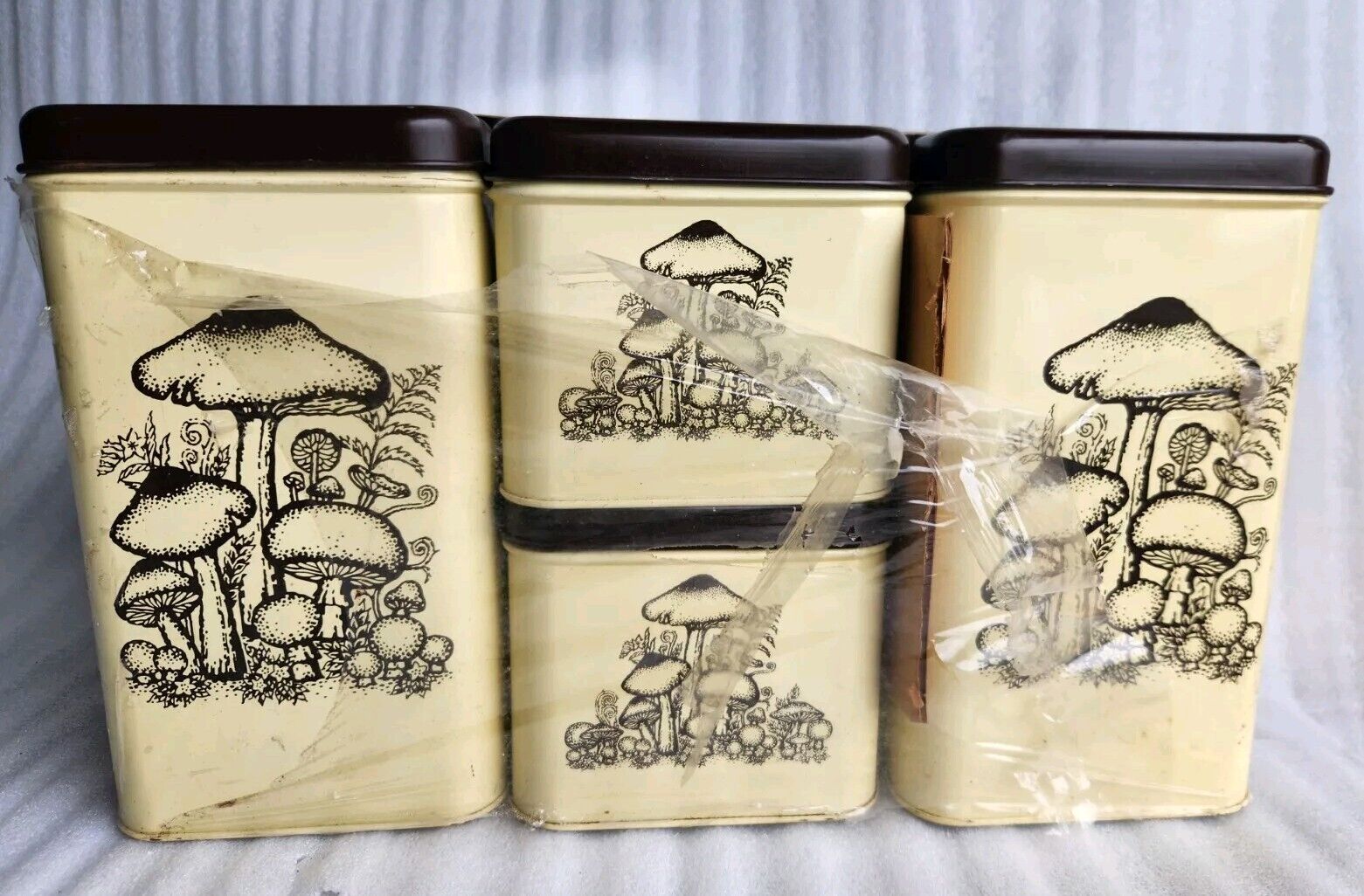 VTG NOS 70s Cheinco Kitchen Mushroom Tin Metal Container Canister Black Lids New