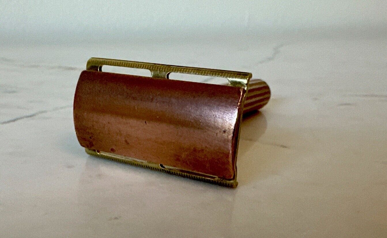 VINTAGE Gillette Gold Tone Fat Handle Tech Safety Razor - 1940's