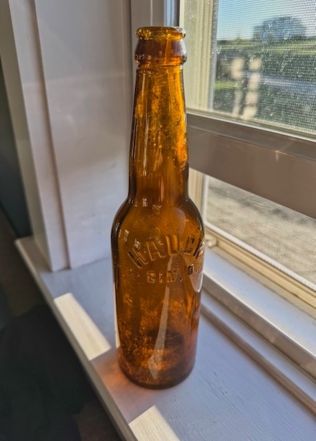 Antique John Hauck Brewing Co. Cincinnati OH Amber Beer Bottle Pre-Prohibition Antique John Hauck Brewing Co. Cincinnati OH Amber Beer Bottle Pre-Prohibition