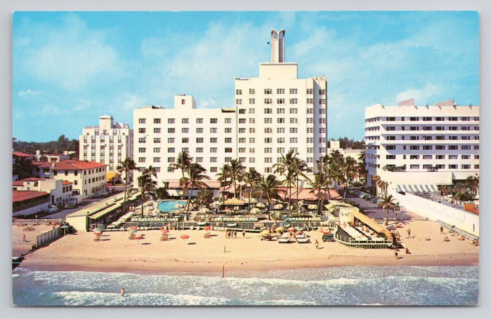 Postcard The Sea Isle Hotel Miami Beach Florida
