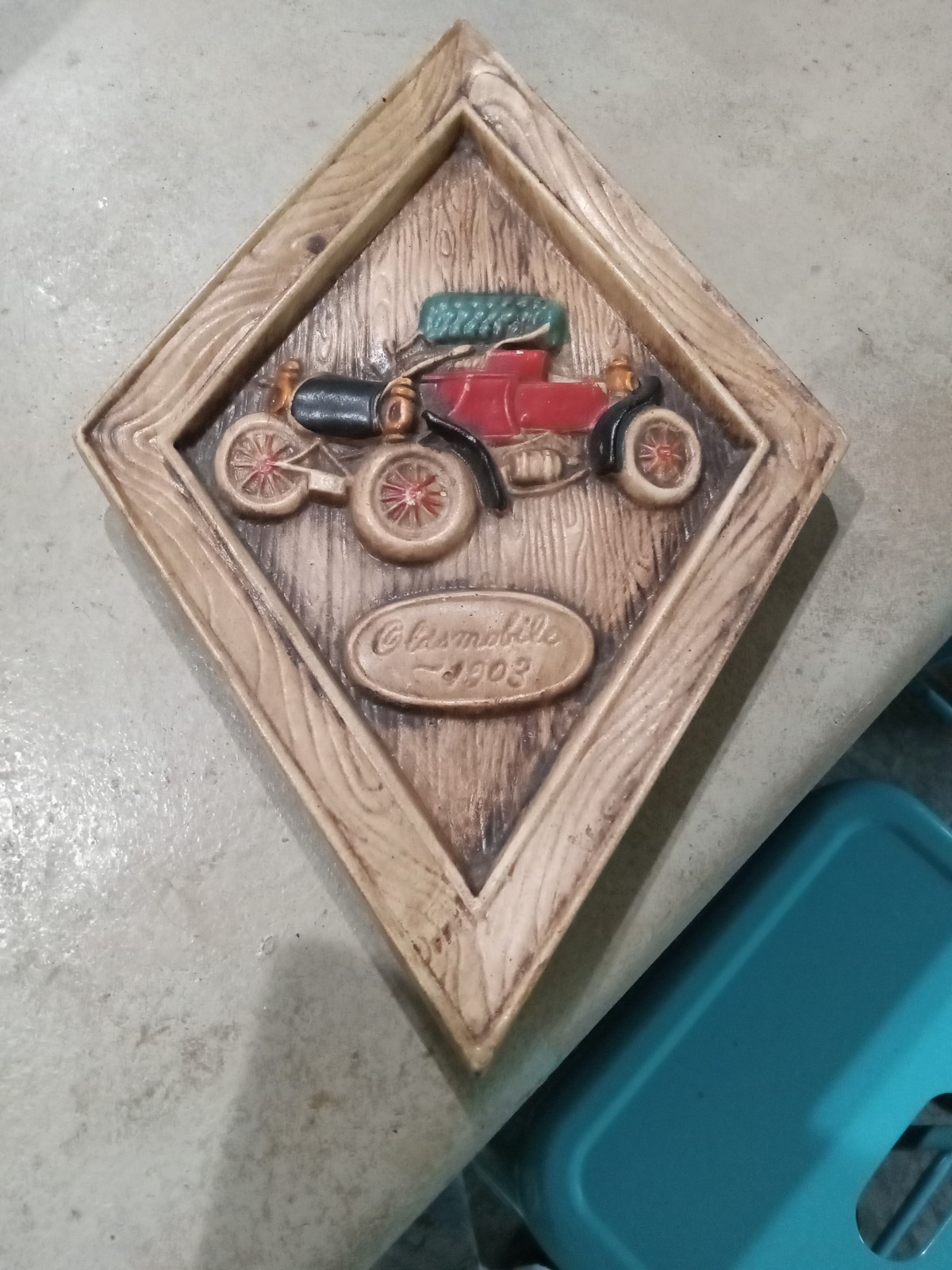 Vintage Mid Century Mod Ceramic Wall Art Diamond Criterian 1903 Oldsmobile 