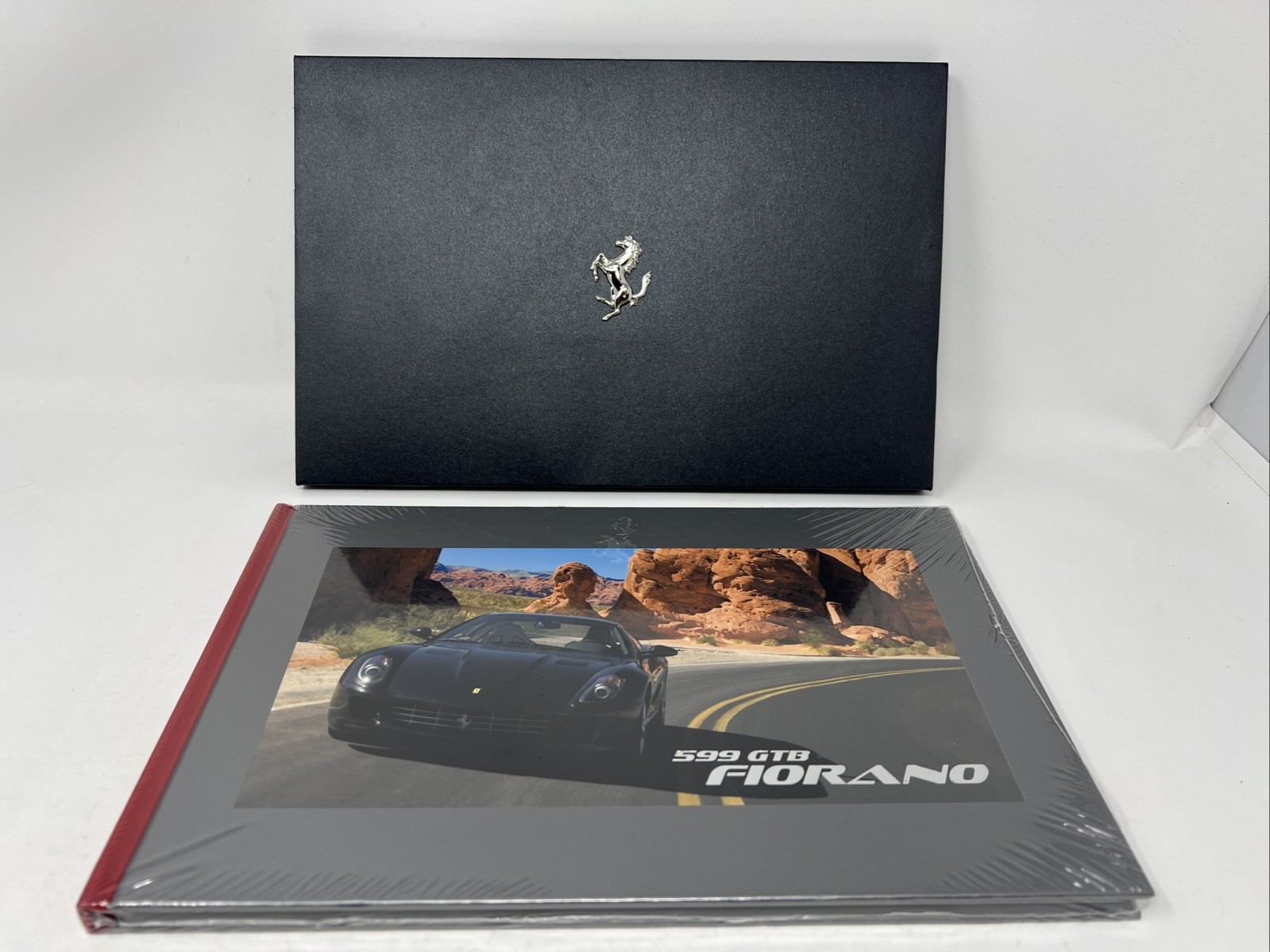 Ferrari 599 GTB Fiorano 80 Page Hardcover Sales Brochure 2006 English Italian