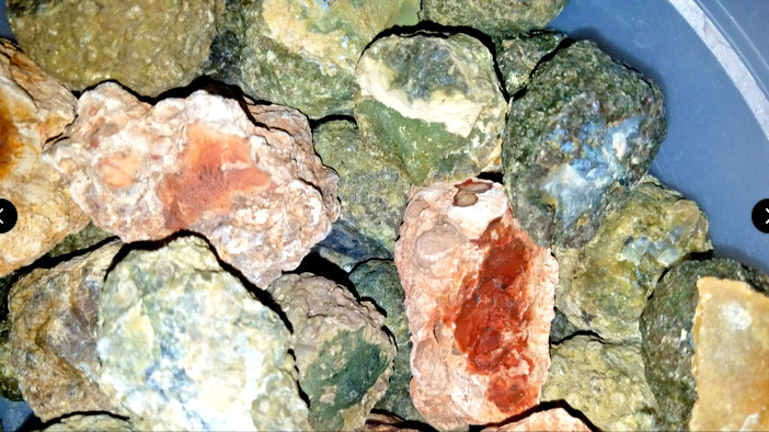 JoNGD: Each 1-lb LOT = 7-10 HALVES(T-Egg) Uncut Rough Rocks Tumbling Bulk Washed