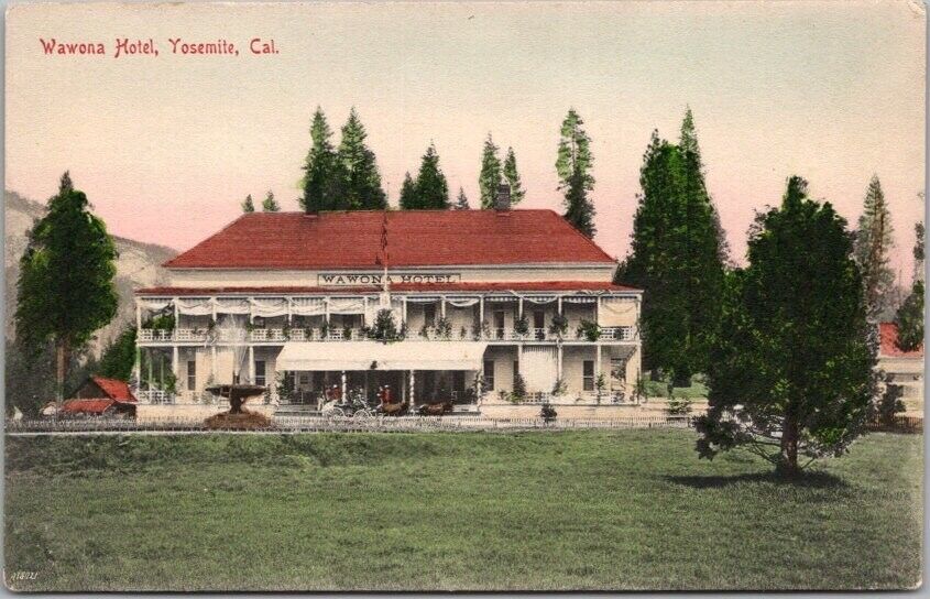 1910s YOSEMITE NATIONAL PARK Hand-Colored Postcard WAWONA HOTEL Rieder / Unused