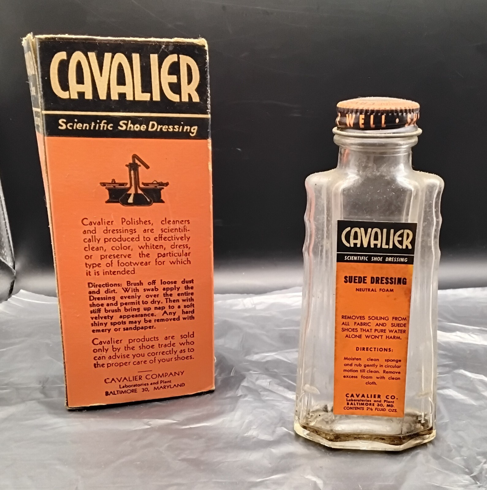 (MM) Vintage Cavalier Scientific Suede Dressing Empty Bottle  w/Box