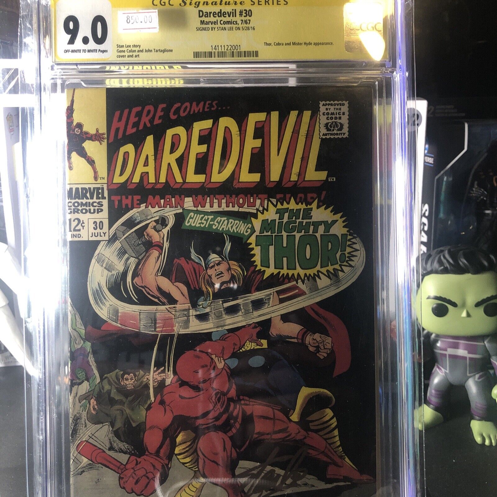 Daredevil #30 - CGC 9.0 - Signed By Stan Lee