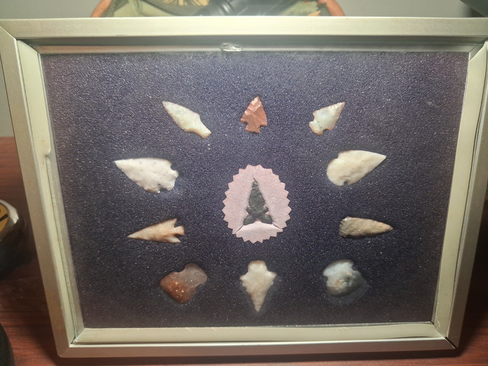 1965 Frame Cahokia Mound Lithic Points Read Description 1965 Frame Cahokia Mound Lithic Points Read Description