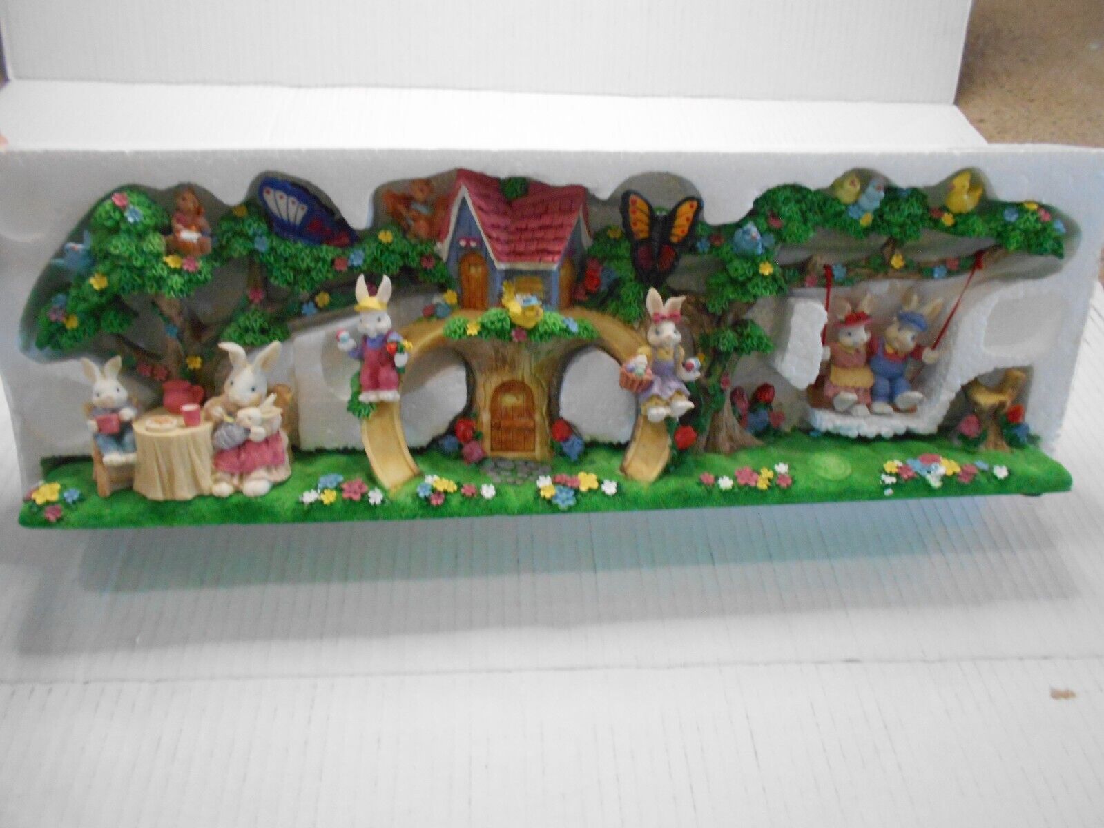 Easter Bunny Tree House By Easter Jubilee Spring Decor With Original Packaging