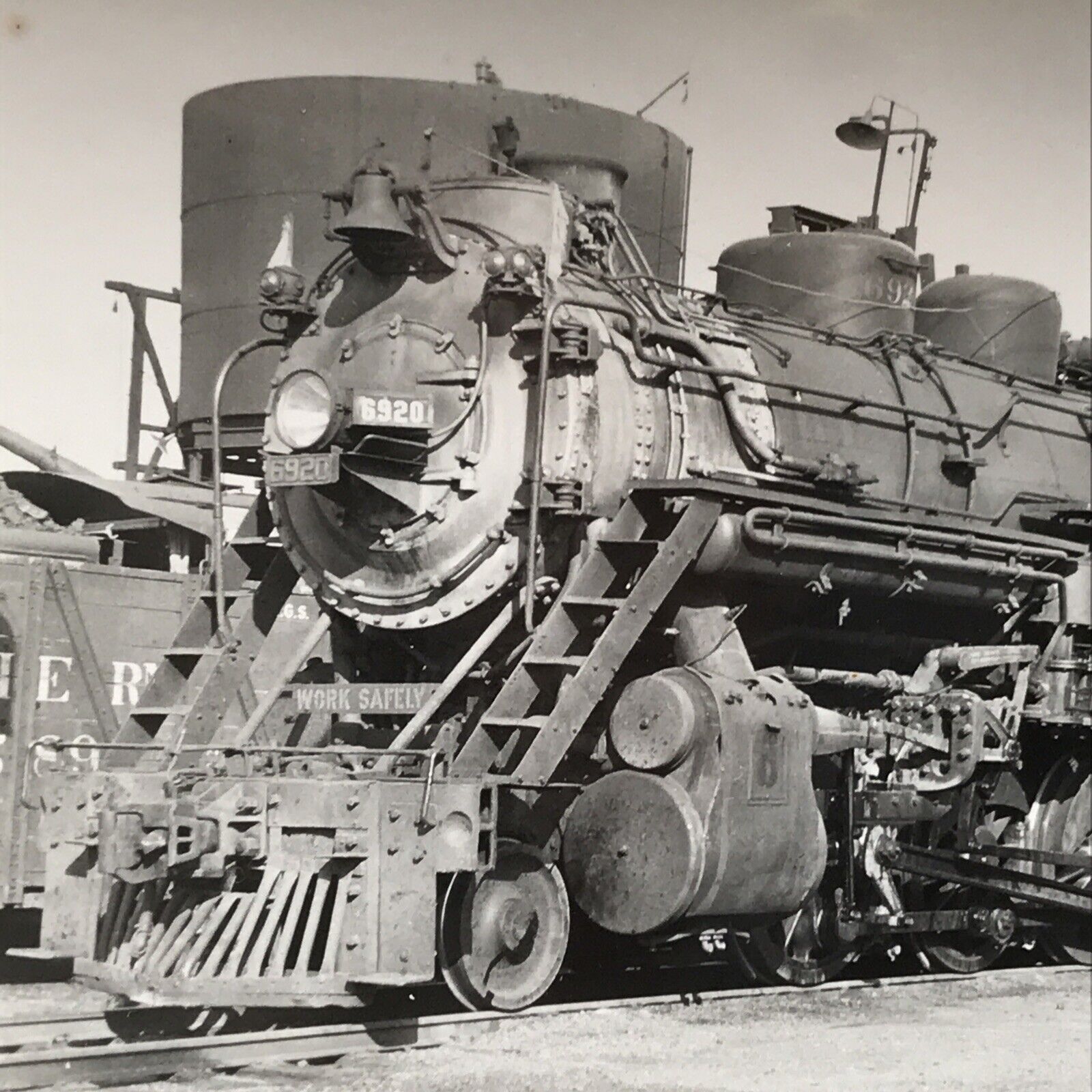 Southern Railway SOU #6920 2-8-0 Locomotive Train Photo New Orleans LA 1948