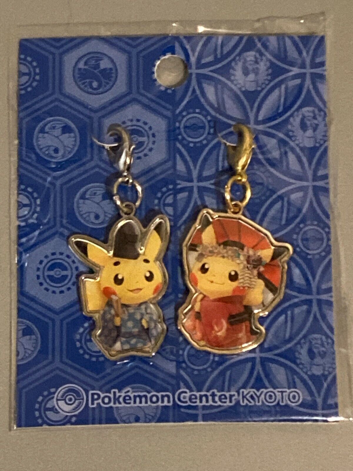 Pokemon Center Pikachu Kyoto Okuge-sama Maiko-han Metal Keychain Charm New