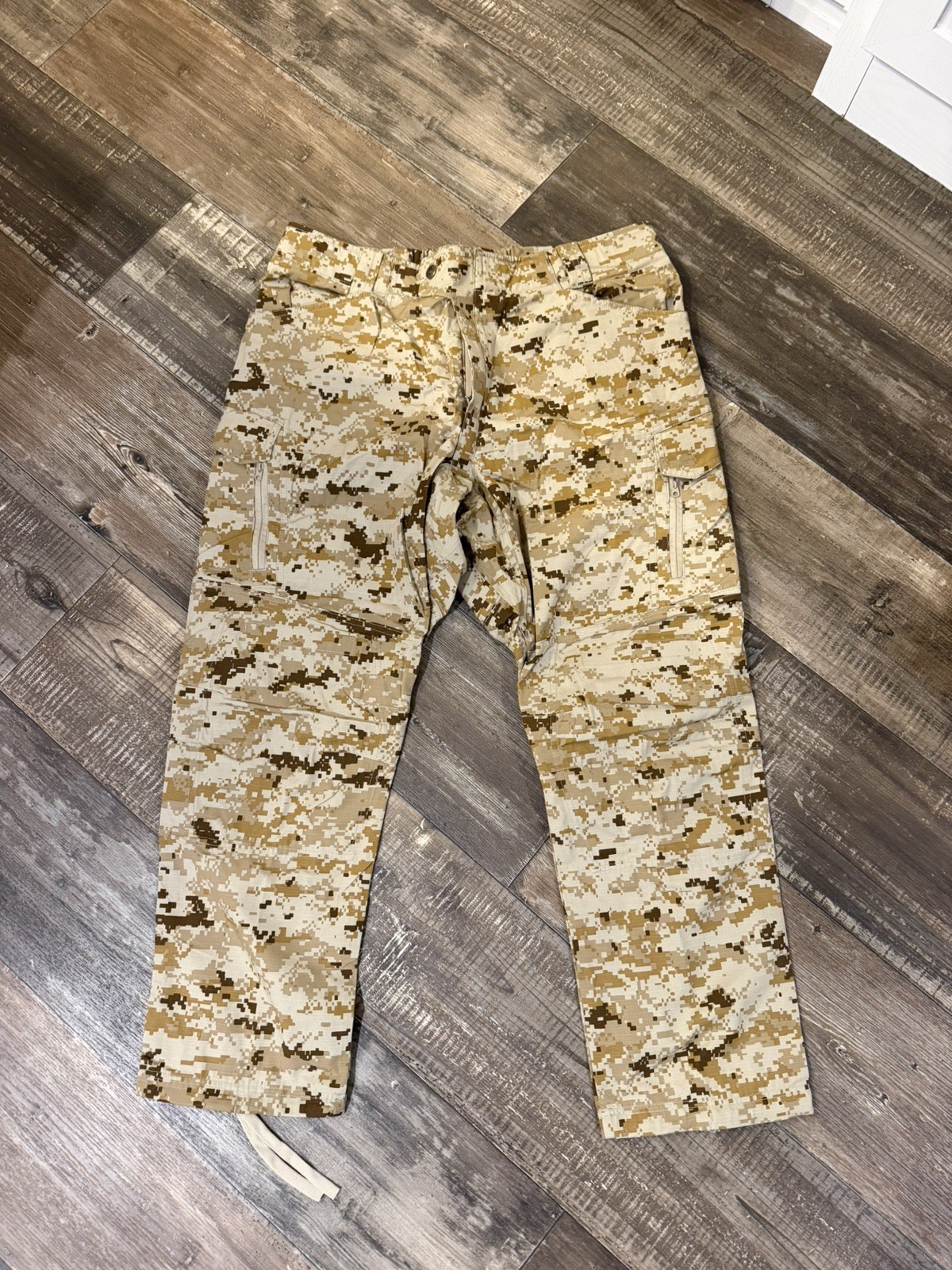 Blackhawk Warrior Wear V2 HPFU ITS 40x30Combat Pants Desert Digital Multicam Blackhawk Warrior Wear V2 HPFU ITS 40x30Combat Pants Desert Digital Multicam
