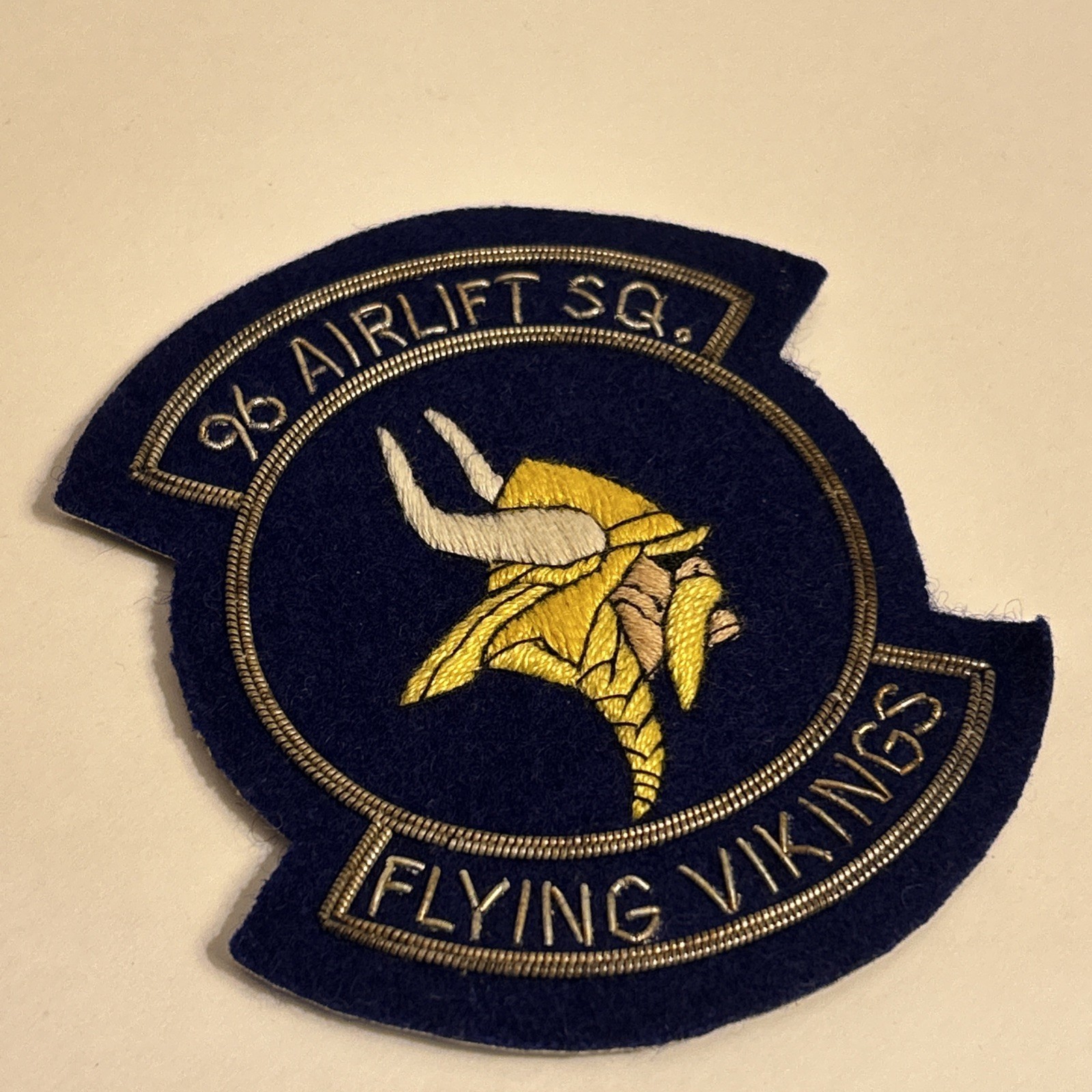 *Vintage 96th Airlift Squadron FLYING MINNESOTA VIKINGS -Fine Detail, Rare Patch *Vintage 96th Airlift Squadron FLYING MINNESOTA VIKINGS -Fine Detail, Rare Patch