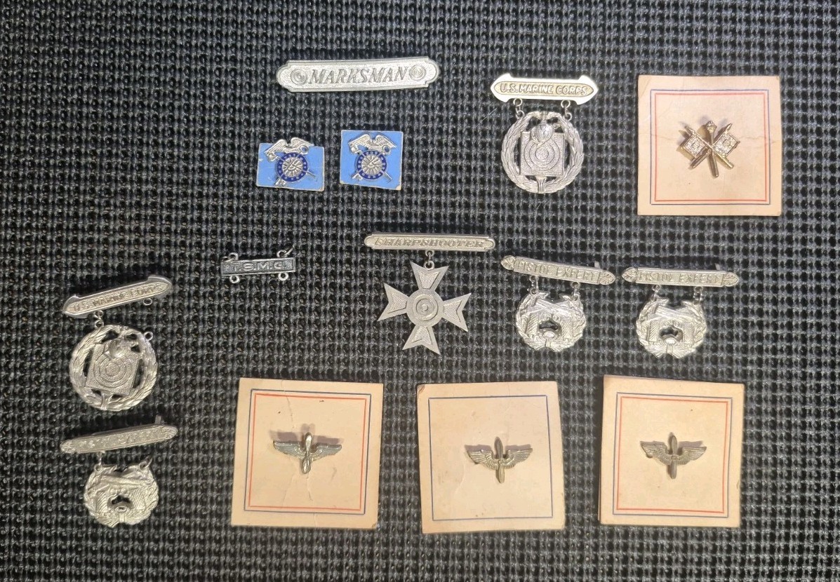 Vintage US Military Pin Lot - See Notes Vintage US Military Pin Lot - See Notes