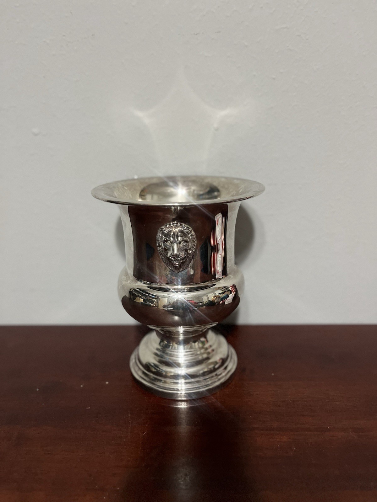 Vintage Wallace Silverplate Lion Head Champagne / Ice Bucket