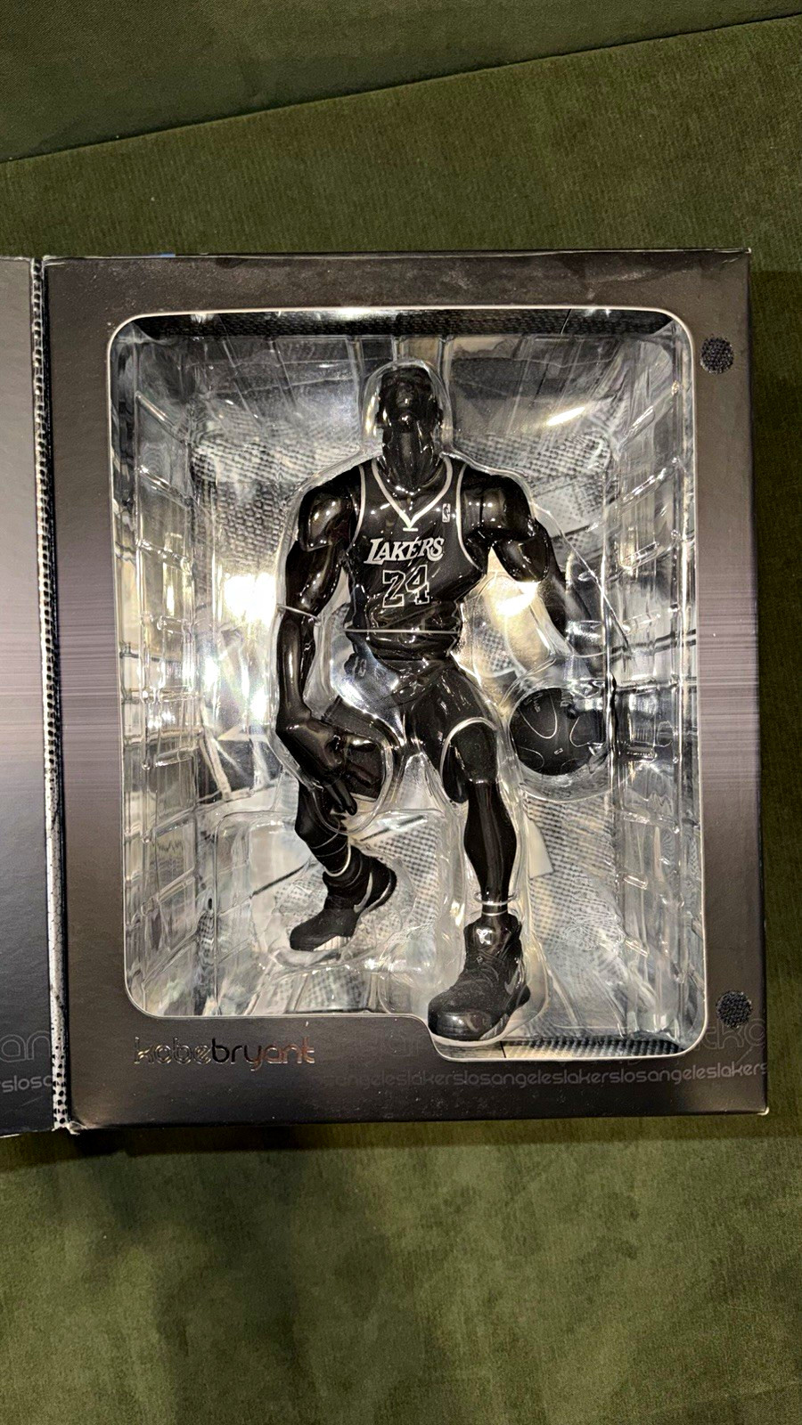 All Star Vinyl Kobe Bryant #24 NBA Limited Edition Black Vinyl Figure KB4 All Star Vinyl Kobe Bryant #24 NBA Limited Edition Black Vinyl Figure KB4