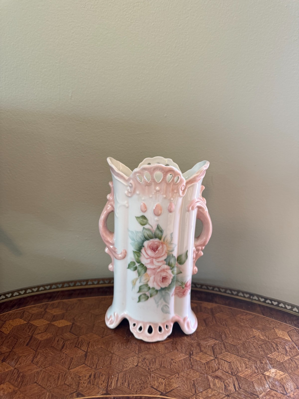 Vintage Schafer Hand‑Painted Porcelain Vase – Pink Floral – Ornate Cut‑Out Vintage Schafer Hand‑Painted Porcelain Vase – Pink Floral – Ornate Cut‑Out
