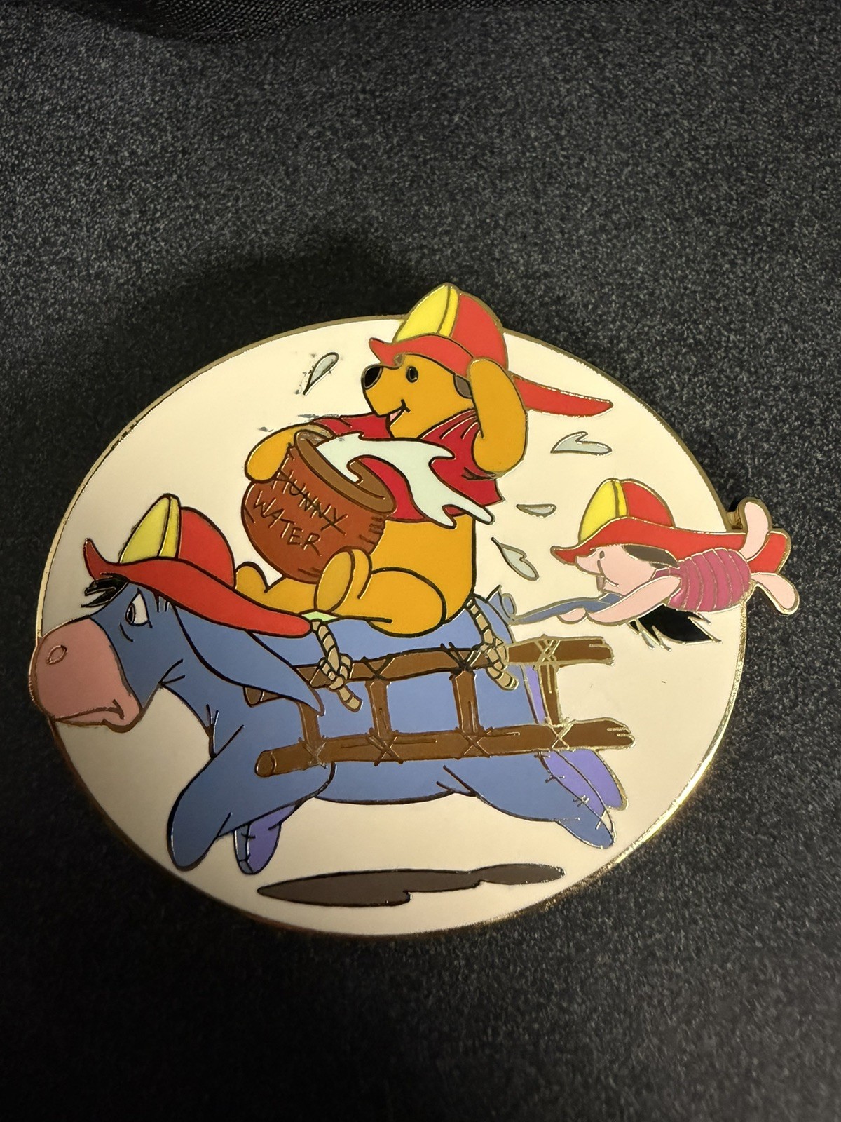 Disney Auction DA LE 100 Winnie The Pooh Eeyore Piglet Firefighter Firemen Pin 