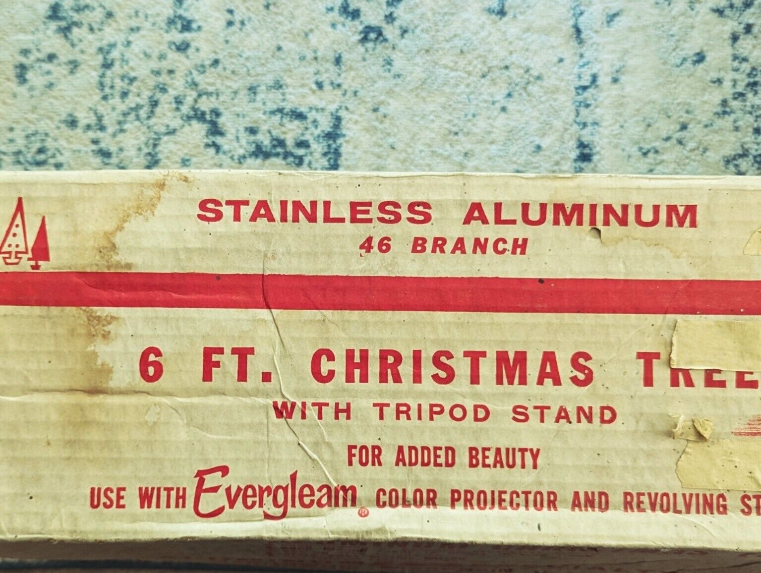 Stainless Aluminum Christmas Tree, Aluminum Specialty, 50s, MCM, 6' 35 Branches