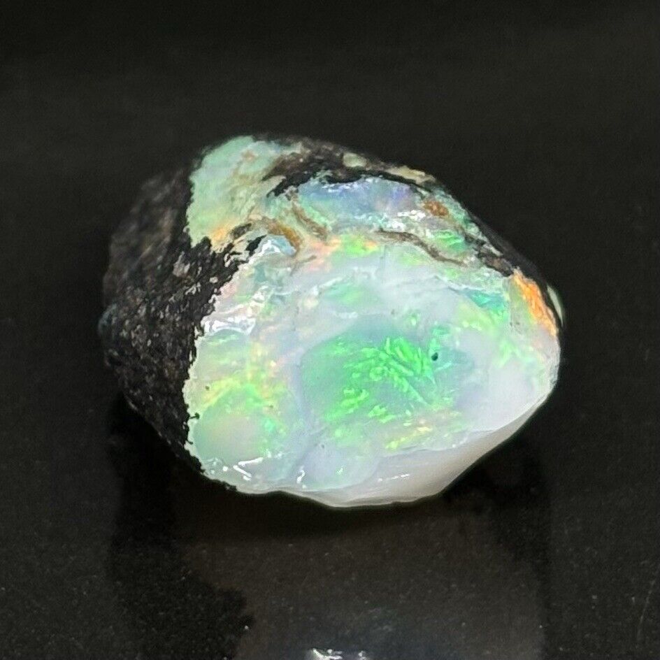 Radiant Beautiful Ethiopian Welo Opal For All Levels Of Cabbing/Faceting