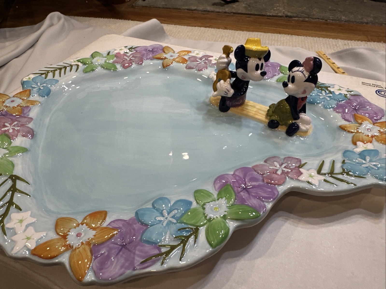 RARE Disney Direct China Mickey Minnie Mouse Hula Tiki Hawaiian Island Dish