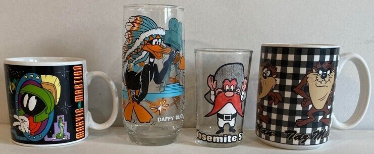 Looney Tunes Mugs & Glass: Daffy Duck, Tazmanian Devil, Bugs Bunny, Yosemite Sam