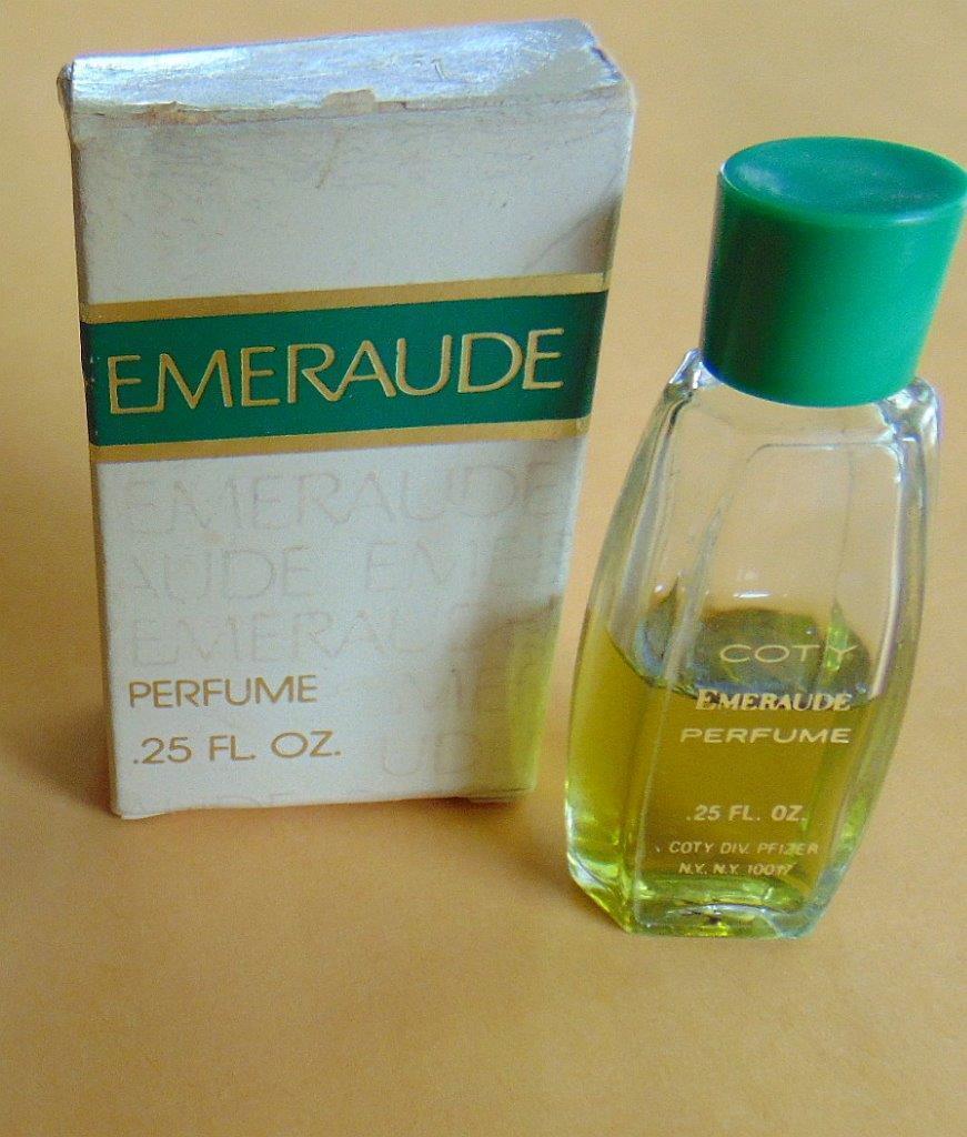 Vintage Coty Emeraude Perfume .25 with box