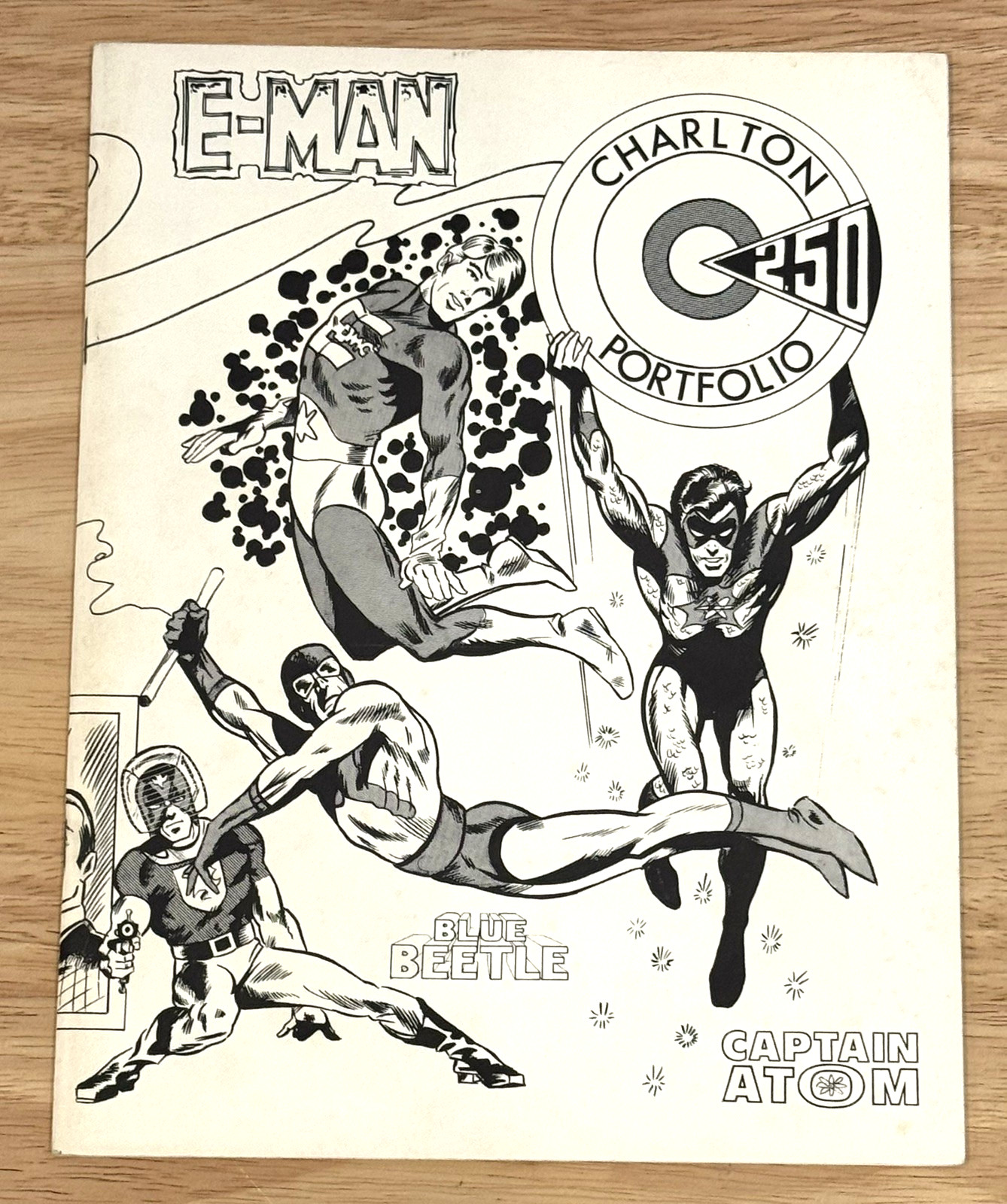 Charlton Portfolio CPL Special Double Issue 9/10 1974 Blue Beetle Captain Atom
