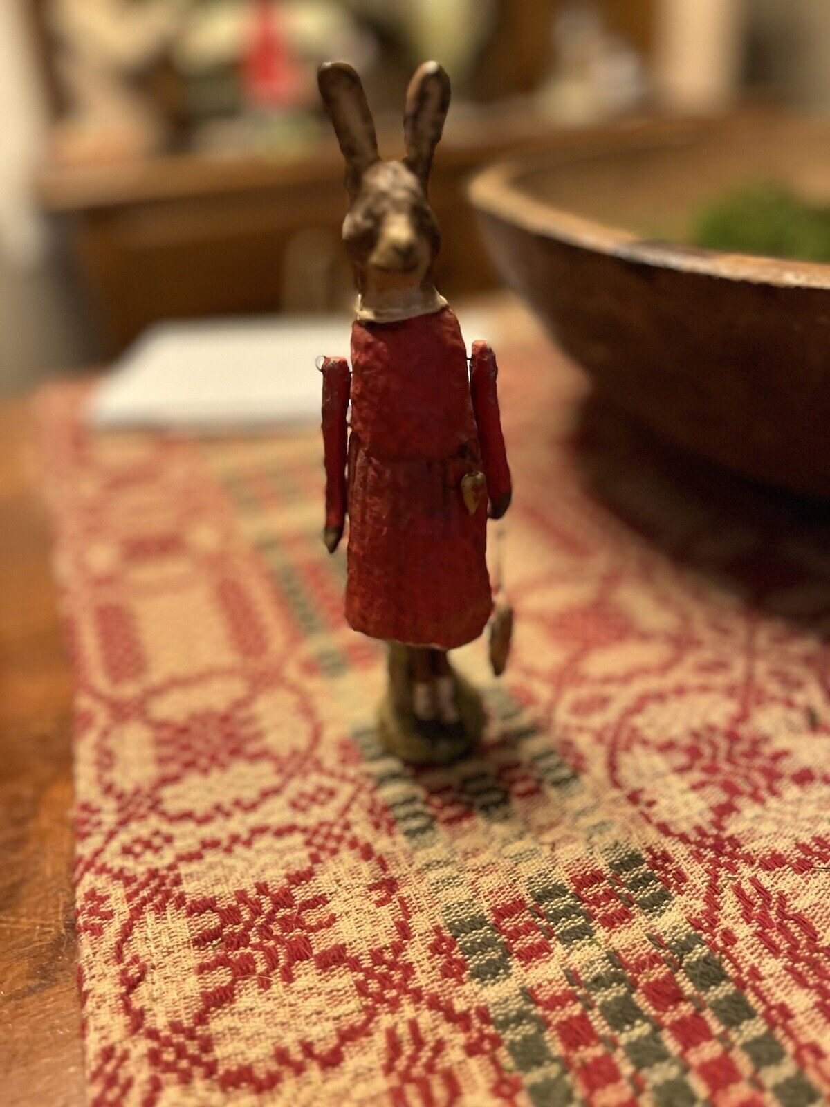 Debbee Thibault Red Mrs Rabbit Heart In Hand Figurine