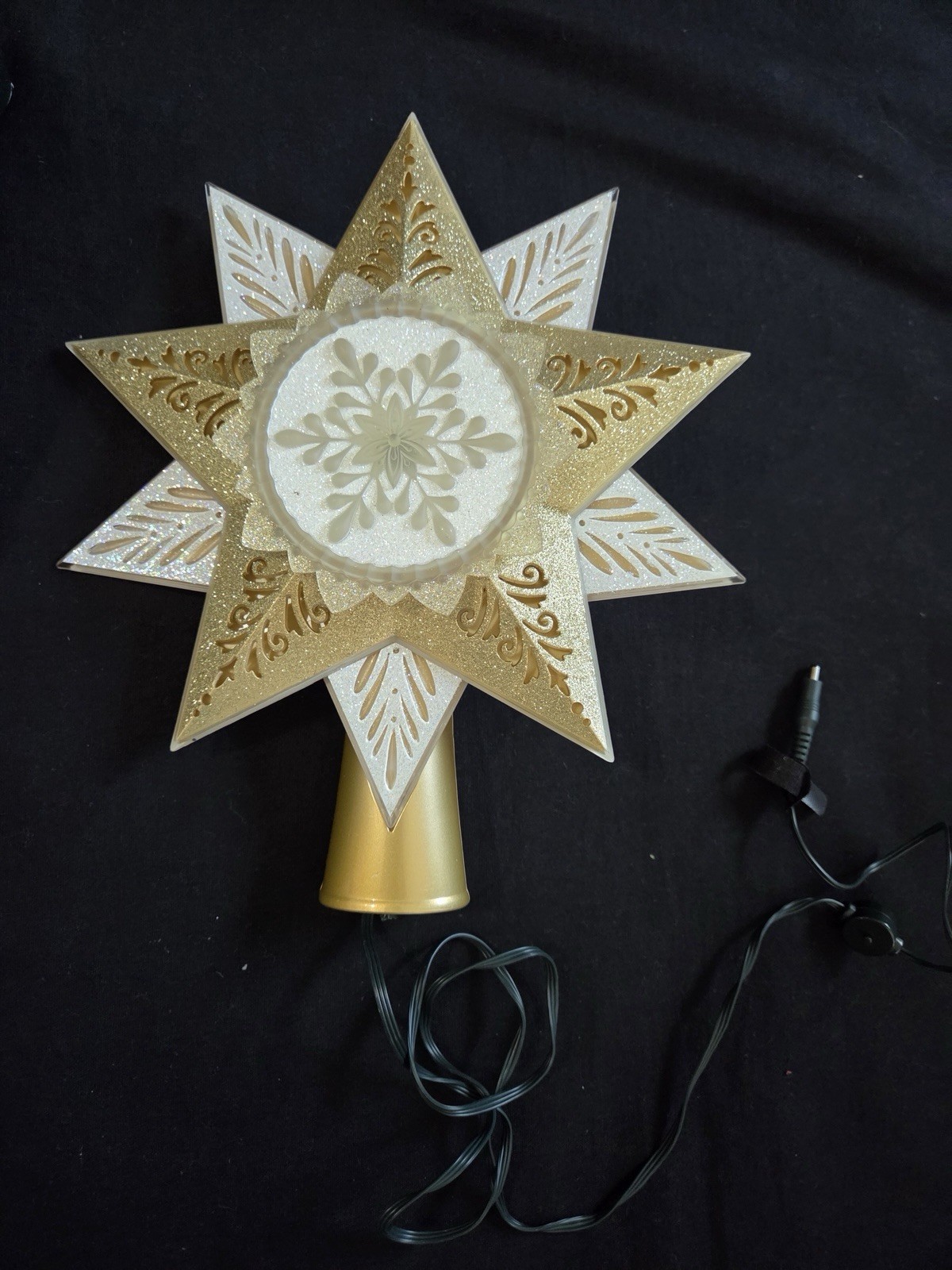 Vintage 2005 New Hallmark Illuminations Holiday Starlight Christmas Tree Topper Vintage 2005 New Hallmark Illuminations Holiday Starlight Christmas Tree Topper