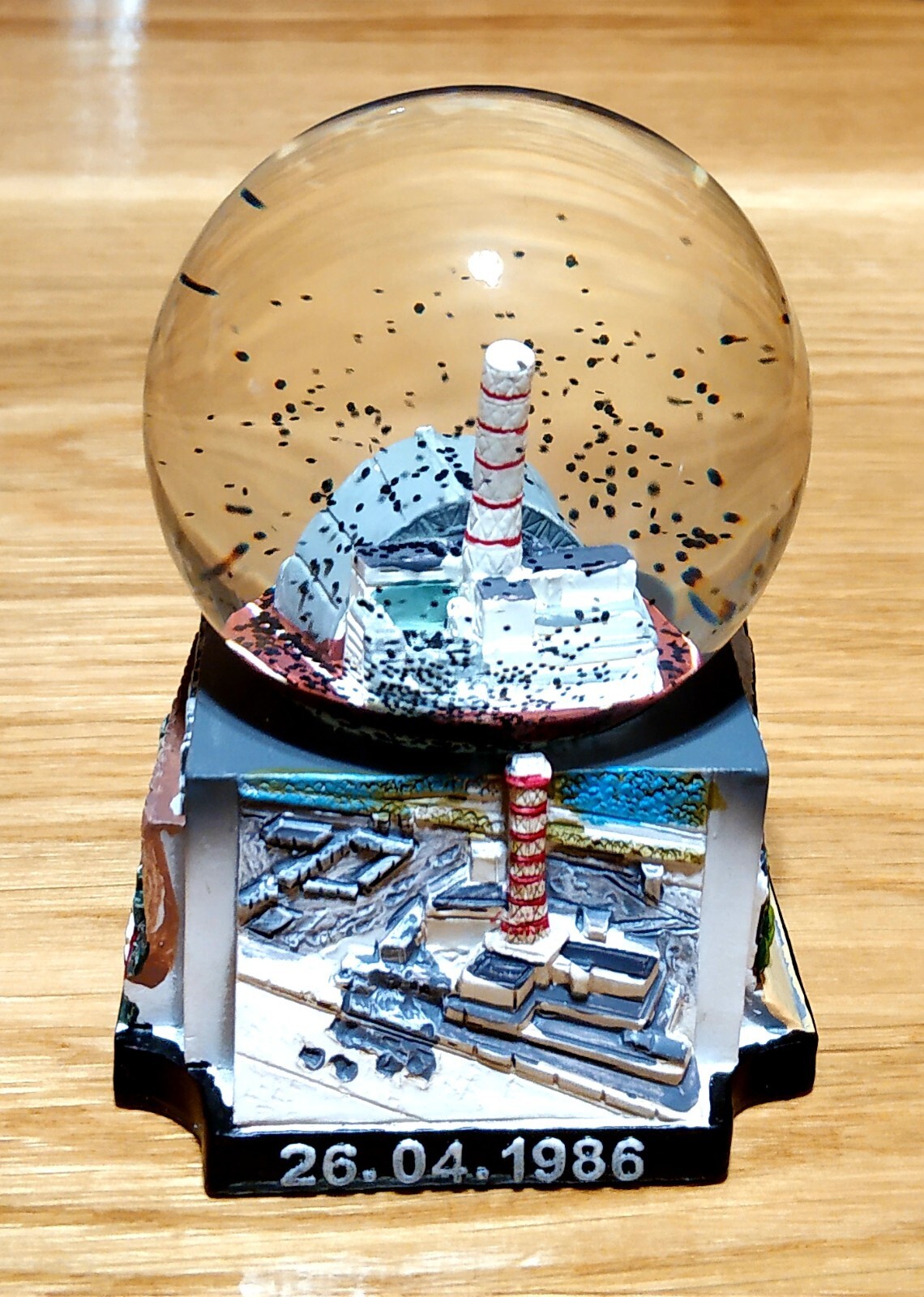 ☢ CHERNOBYL Snow Globe Pripyat Stalker Disaster Nuclear Power Plant ☭USSR 1986