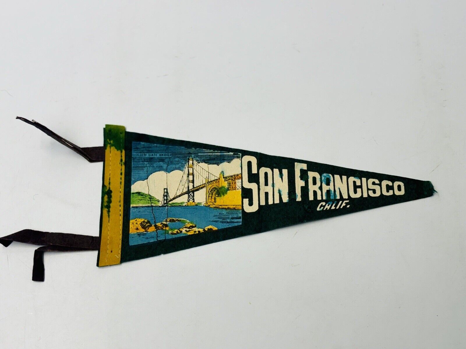 Vintage San Francisco Golden Gate Bridge Small Souvenir Felt Pennant
