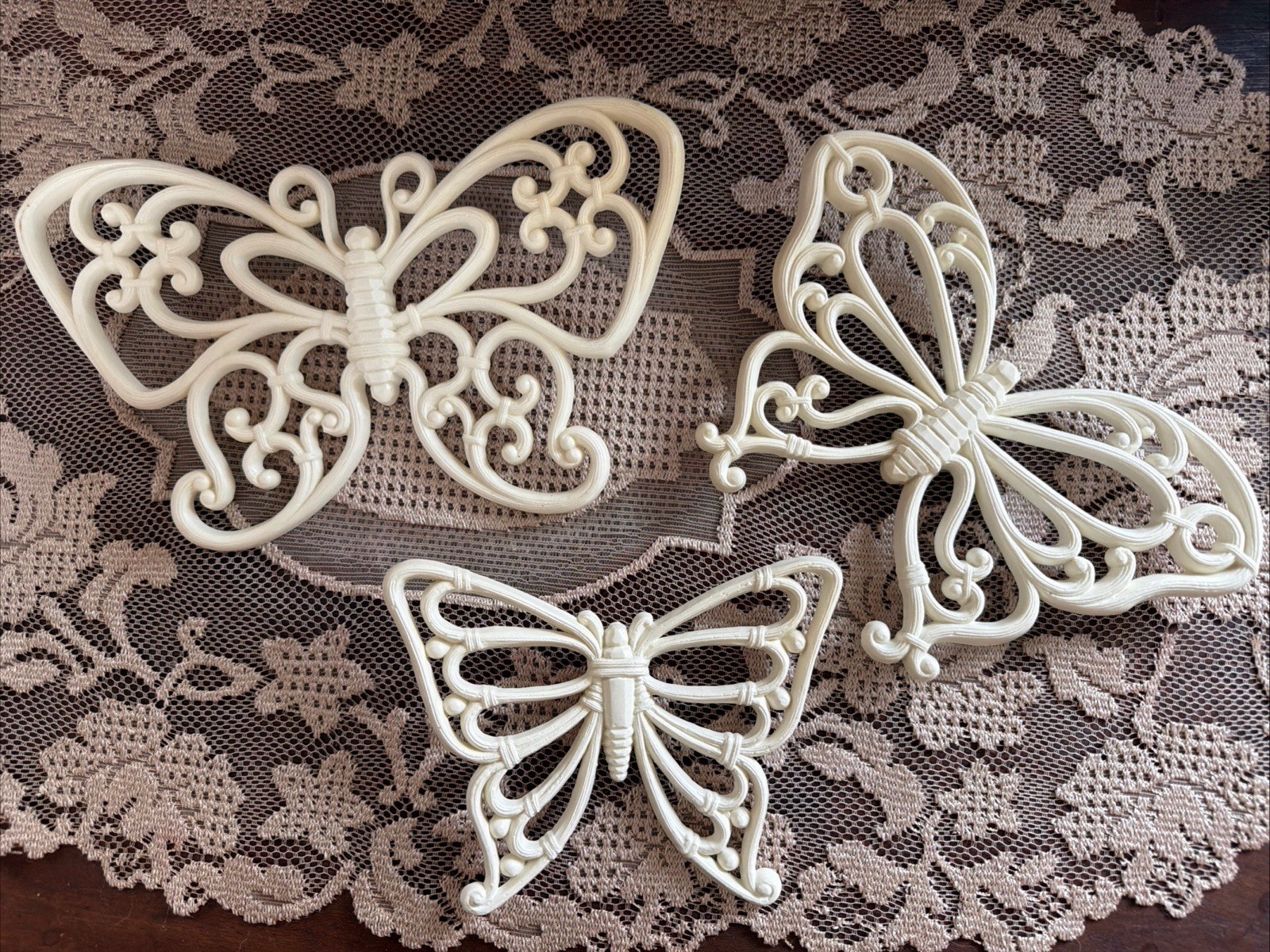 Vtg Homco White Butterfly Wall Plaques Set Of 3 7537 Faux Wicker MCM Boho 70s