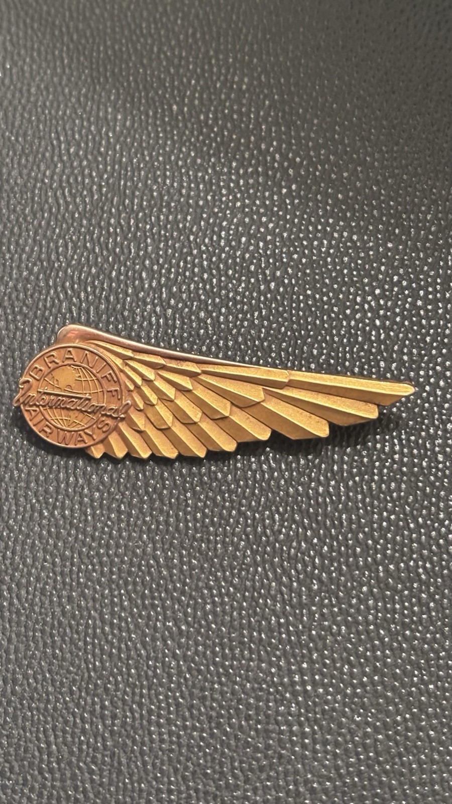Vintage Braniff Airways Flight Stewardess 10k Gold Filled Wings Badge Airlines Vintage Braniff Airways Flight Stewardess 10k Gold Filled Wings Badge Airlines