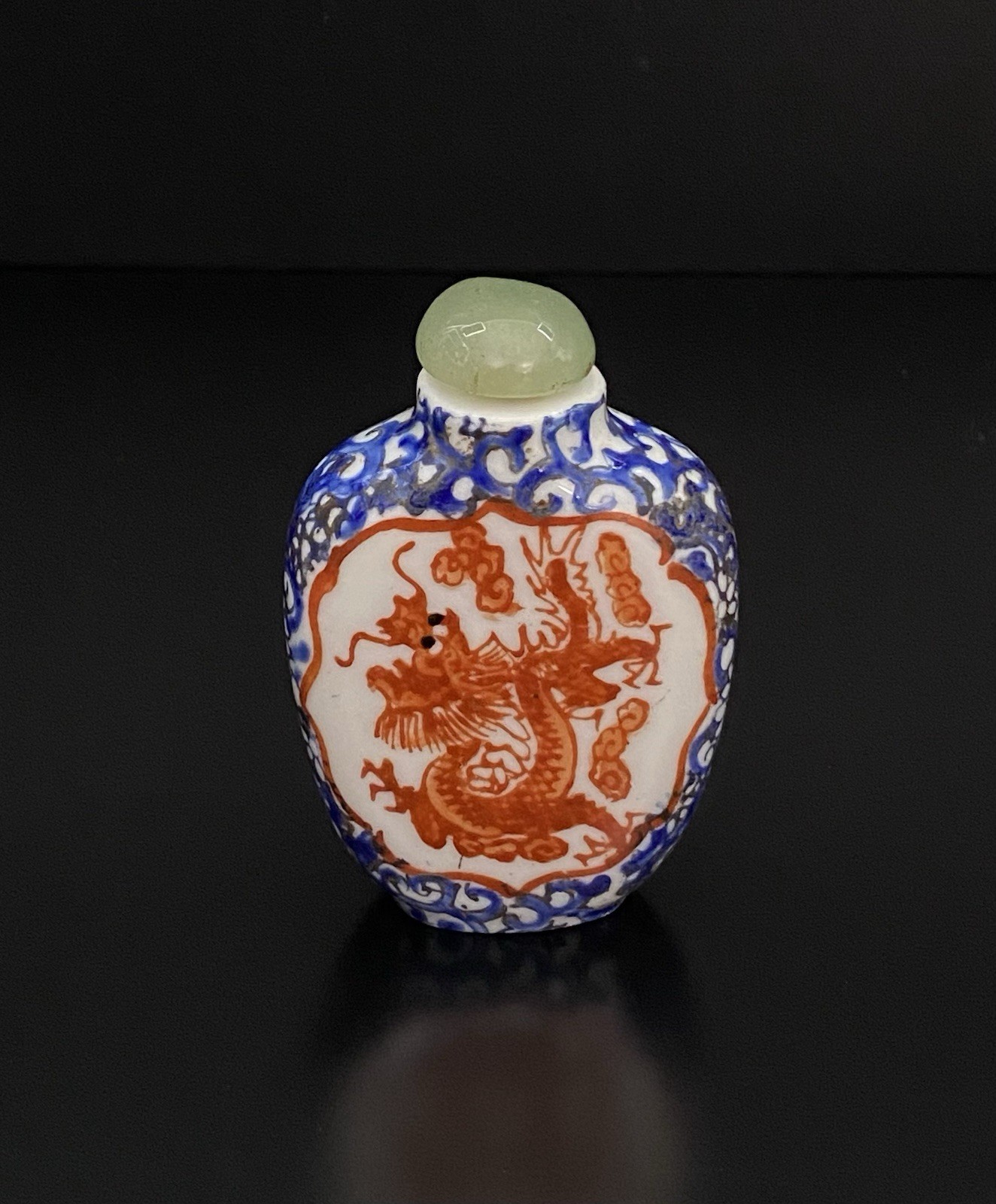 Antique 19th C. Chinese Blue & White Decorated Red Dragon Snuff Bottle Jade Top