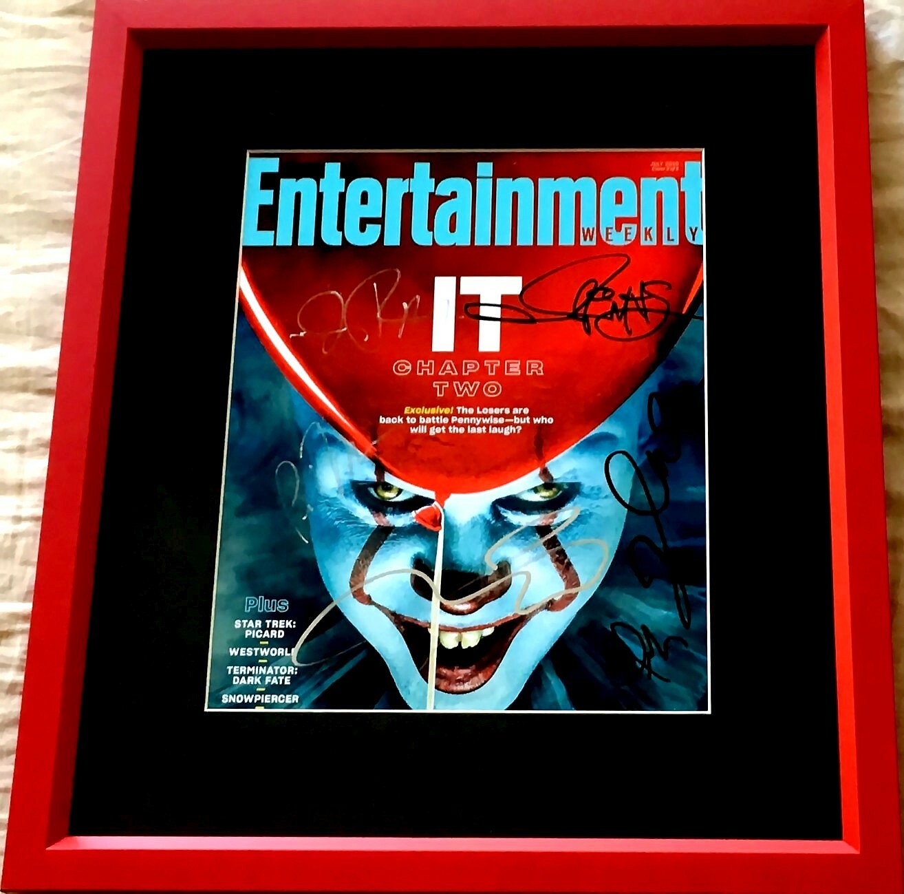 It Chapter 2 cast signed EW mag cover framed Jessica Chastain McAvoy Ransone JSA