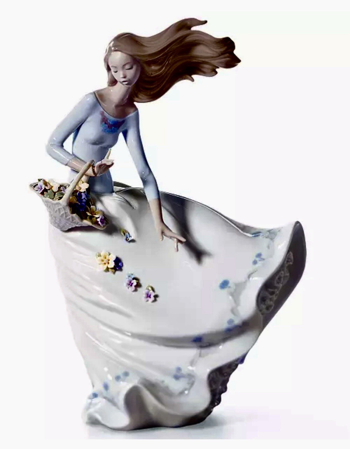 LLADRO Petals On The Wind Figurine - #6767 Pristine Condition (in Box)