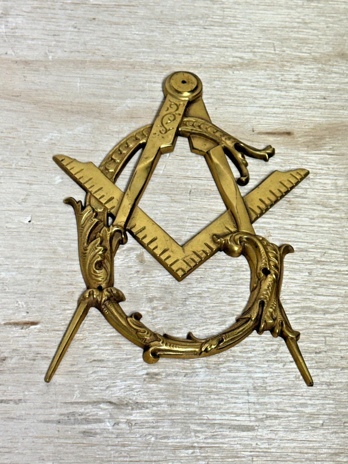 Vintage Masonic Freemasons Brass Door Emblem Logo Wall Plaque Decoration Badge