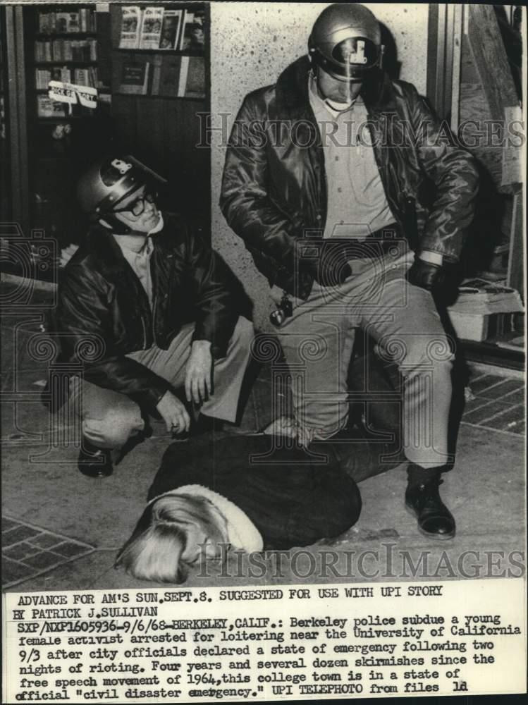 1968 Press Photo Berkeley police subdue an activist for loitering near college