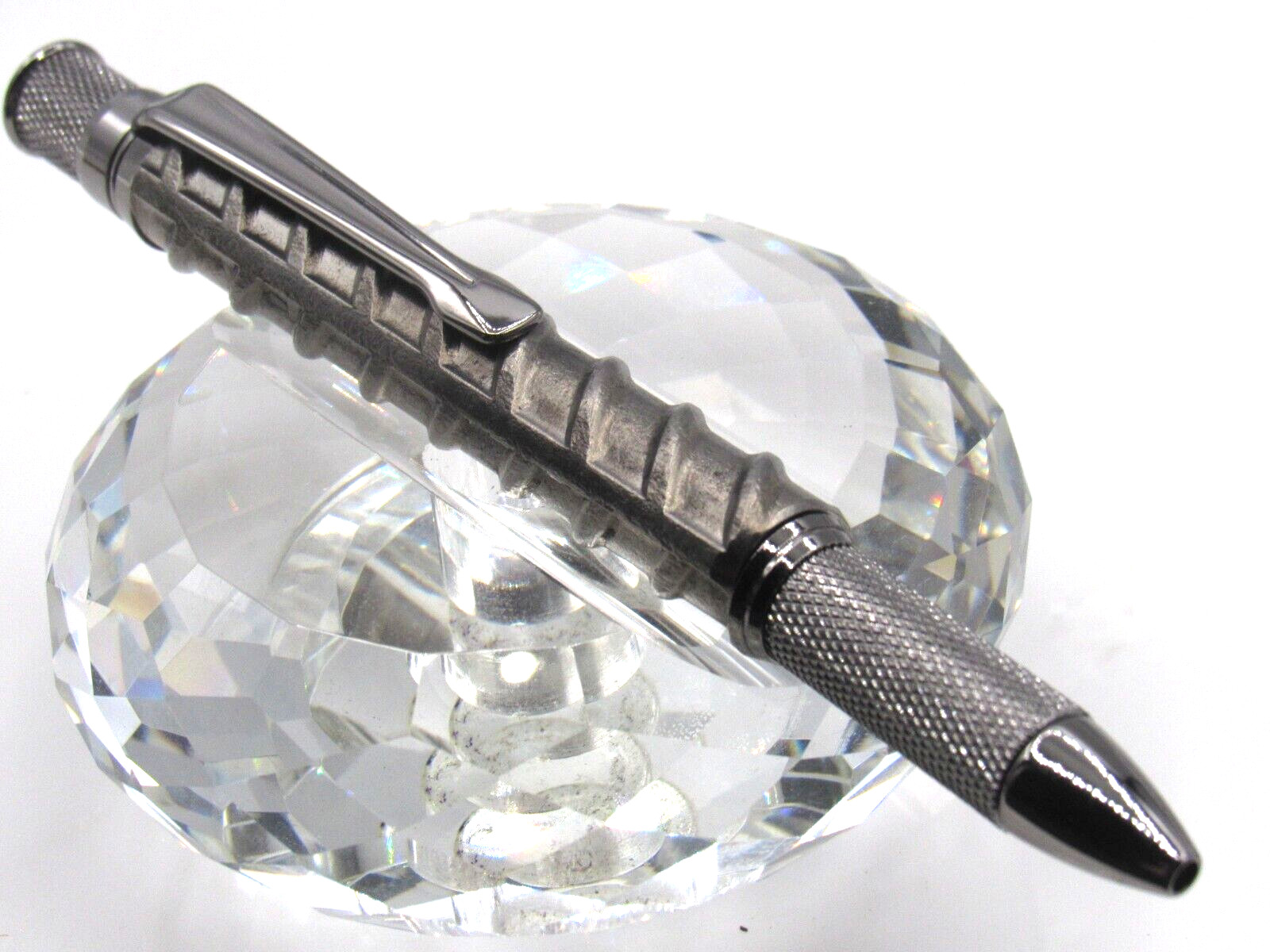 AWESOME HIGH QUALITY HANDMADE KNURL REBAR TWIST BALL POINT PEN AWESOME HIGH QUALITY HANDMADE KNURL REBAR TWIST BALL POINT PEN