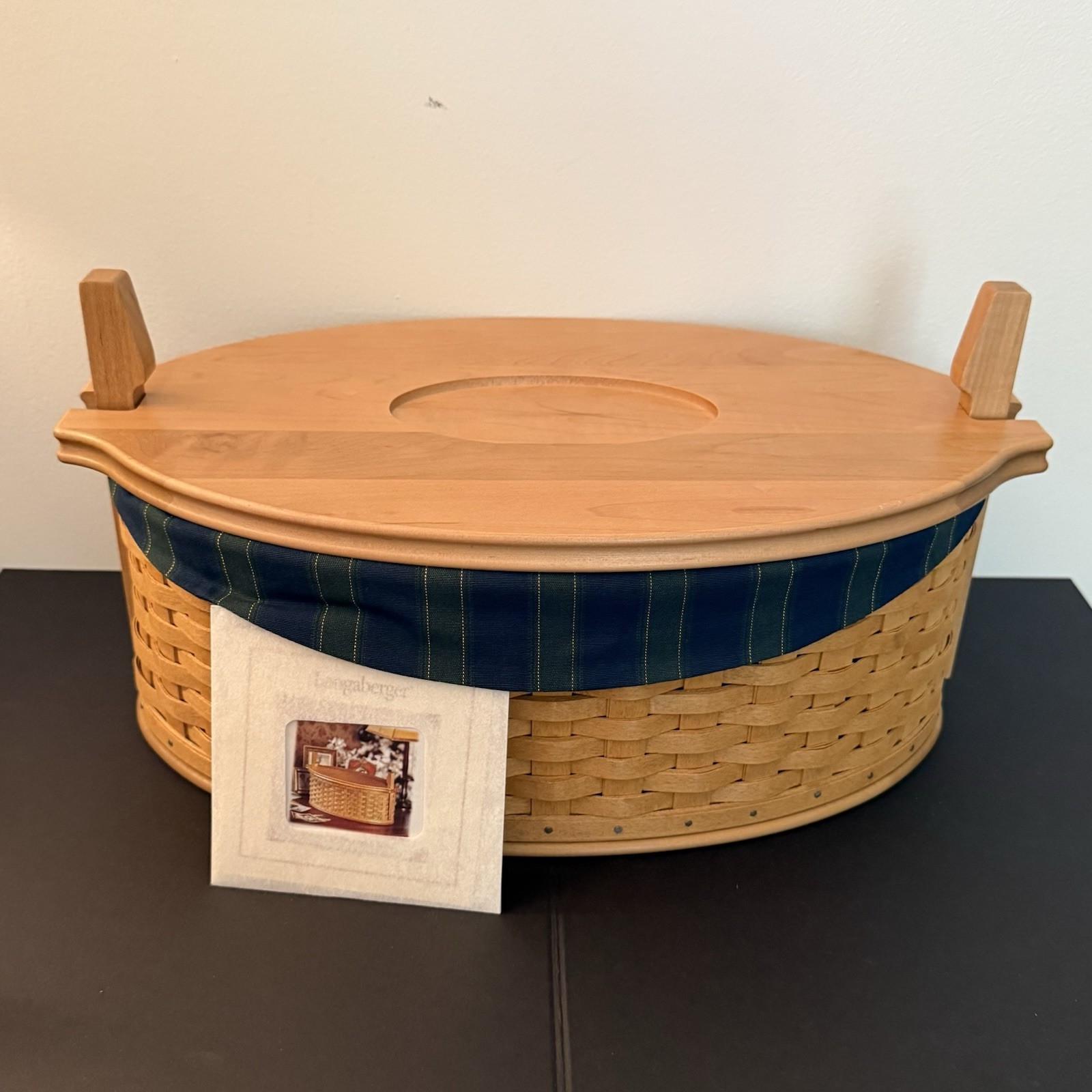 Longaberger 2004 Collector Club Family Legacy Basket 50952 Wood Lid Stripe Liner Longaberger 2004 Collector Club Family Legacy Basket 50952 Wood Lid Stripe Liner