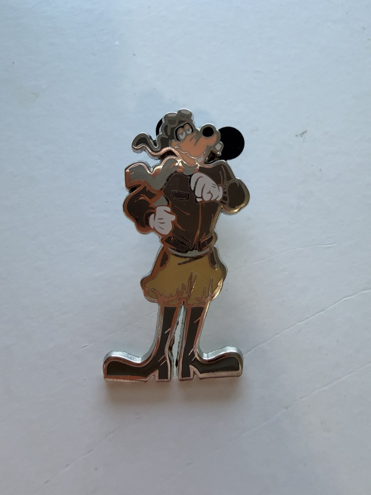 WDW Goofy aviator - Limited Release Pin WDW Goofy aviator - Limited Release Pin
