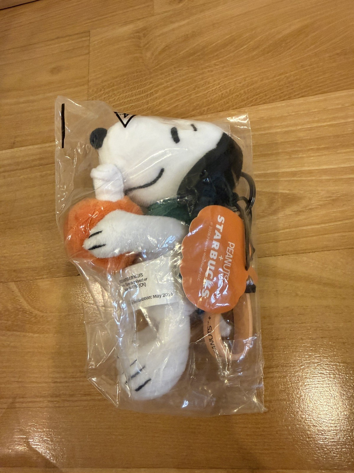 SEALED New Starbucks x Peanuts Snoopy Keychain Plush Halloween Pumpkin 2026 SEALED New Starbucks x Peanuts Snoopy Keychain Plush Halloween Pumpkin 2026